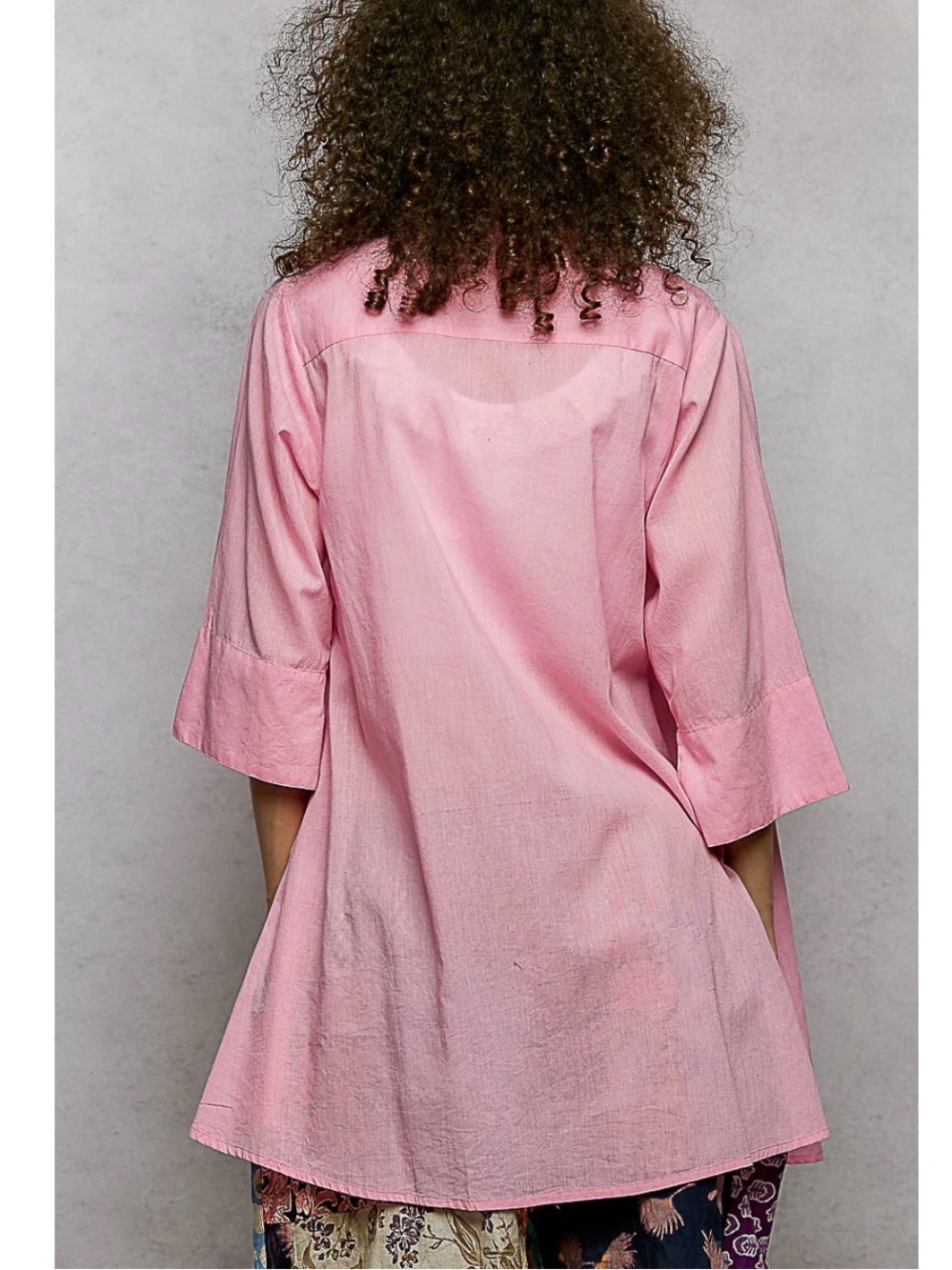 POL Pink Embroidered floral Button-Down Shirt - Picture 2 of 2